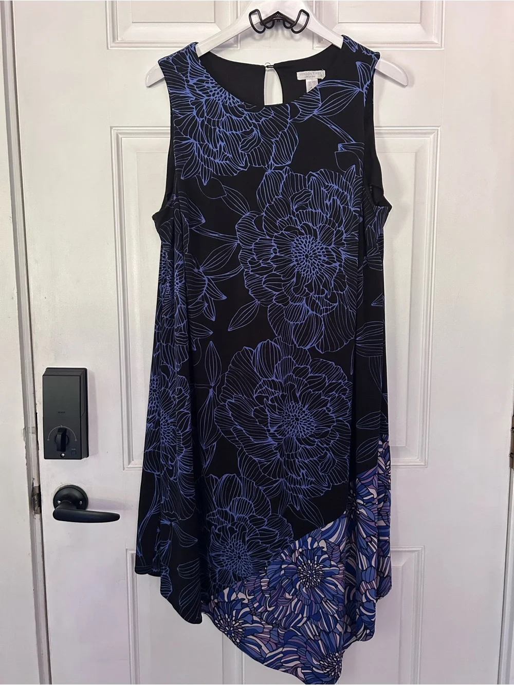 London Times Black Dress with Blue Floral Outline - Picture 1 of 3
